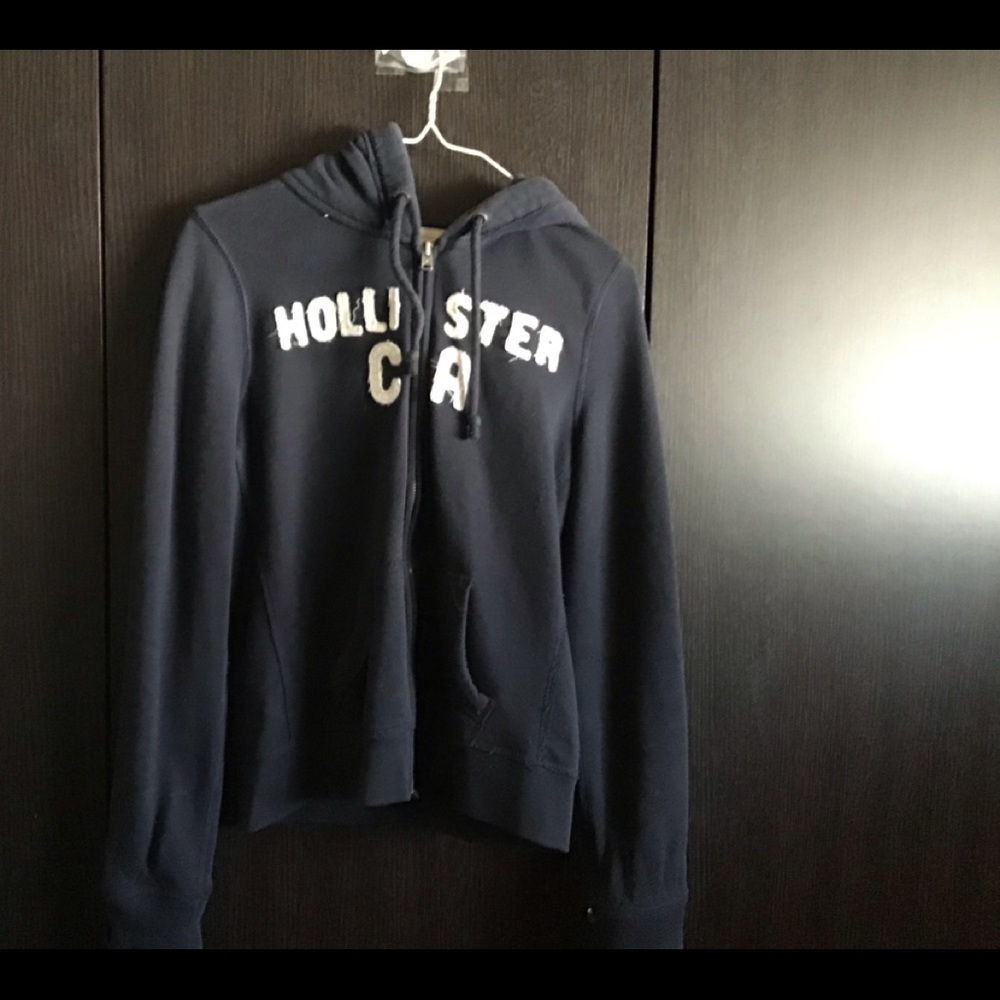 Women’s sweater, small